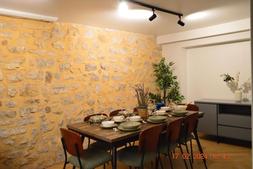شقة Magnificient Parisian Flat - Parisian Heart المظهر الخارجي الصورة