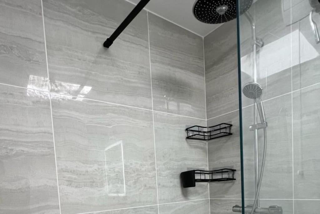 شقة Magnificient Parisian Flat - Parisian Heart المظهر الخارجي الصورة